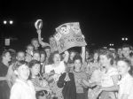 (33684) Celebrations, VJ Day, Detroit, 1945