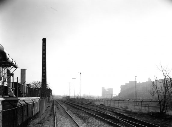 (WSAV002727_033) Poletown, Railroad, Milwaukee Junction, 1981