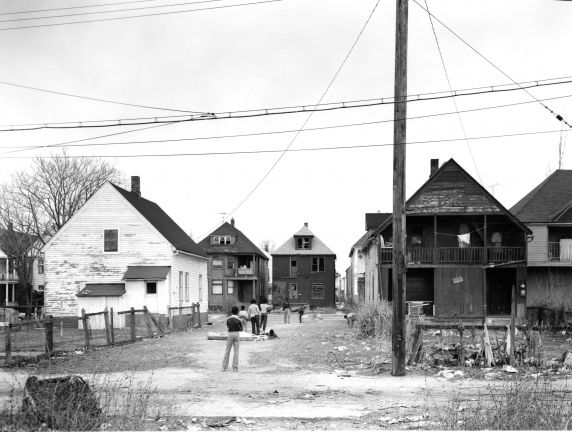(WSAV002727_056) Poletown, Neighborhood Views, Children, 1981