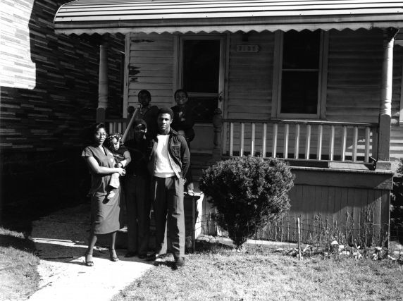 (WSAV002727_072) African Americans, Families, Piquette Street, 1981