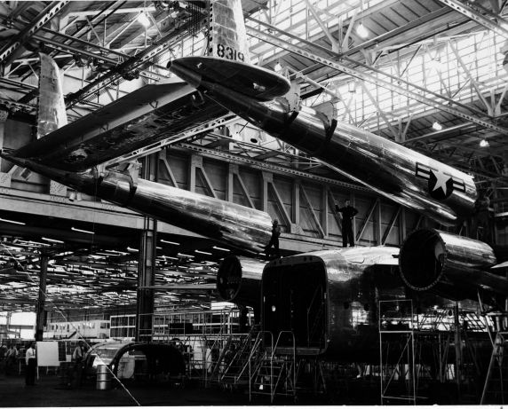 (11506) Defense Work, Fairchild Aircraft Plant, Hagerstown, Maryland, 1950s