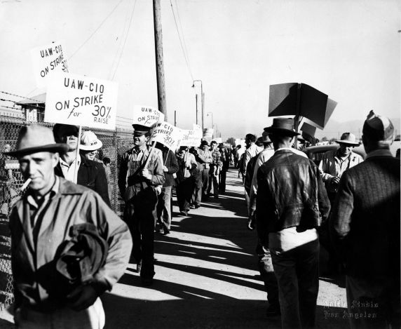 (11510) Pickets, General Motors Strike, Southgate, California, 1945