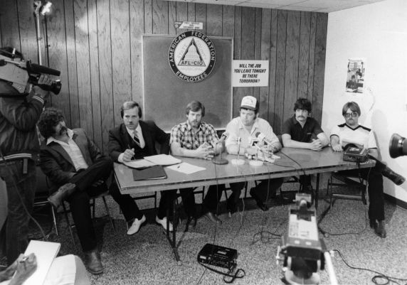 (12433) AFSCME Iowa Council 61 corrections press conference, 1983