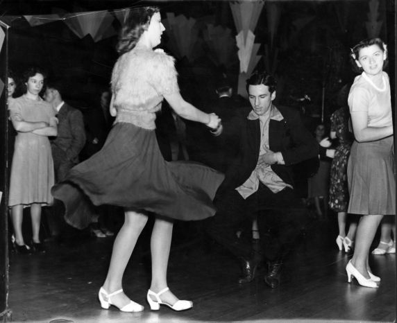 (1744) Dancers, Jitterbug, Detroit, Michigan, Circa 1950s