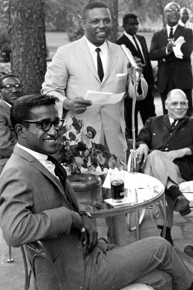 (24855) NAACP, Receptions, Damon J. Keith, Sammy Davis, Jr., 1960