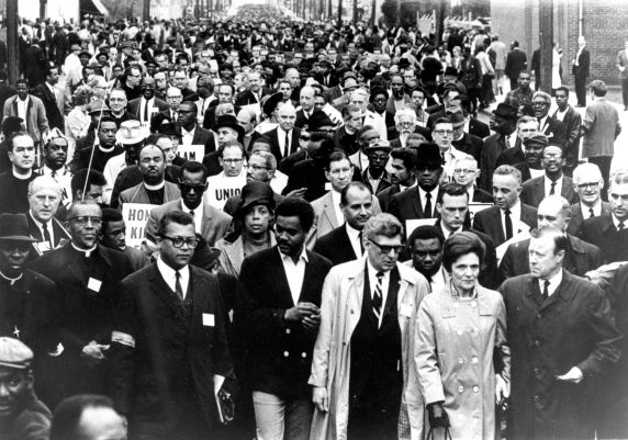 (25502) Civil Rights, King, Assassination, Memorial March Memphis, Tennessee, 1968