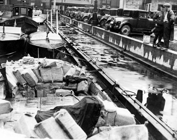 (27855) Prohibition, Raids, Coast Guard, Detroit River, 1929
