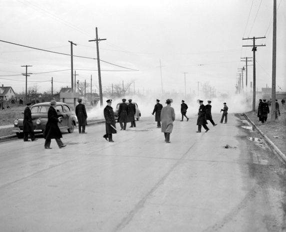(28642) Riots, Housing, Sojourner Truth, Violence, 1942