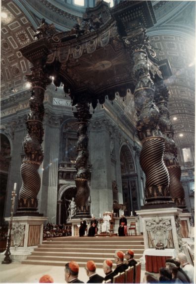 (28905) Vatican City, St. Peter's Basilica, Pope John Paul II, 1980s