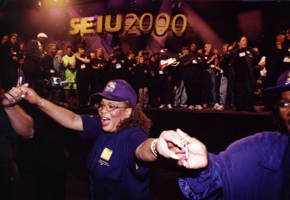 (29197) Confetti Celebration, SEIU 22nd International Convention, Pittsburgh, Pennsylvania, 2000