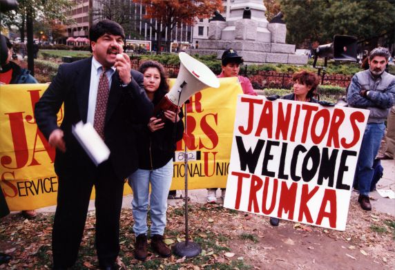 (29224) Richard Trumka and other demonstrators, Local 82, Justice for Janitors Demonstration, Washington, D.C., 1995