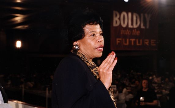 (30196) Ophelia McFadden Speaking, 21st SEIU International Convention, Chicago, Illinois, 1996