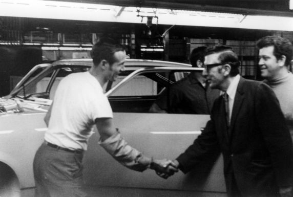 (30608) UAW President Leonard Woodcock, Lordstown, Ohio, 1970