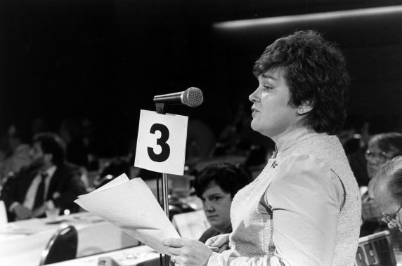 (31517) AFL-CIO Convention, SEIU EVP Member Rosemary Trump, California, 1985