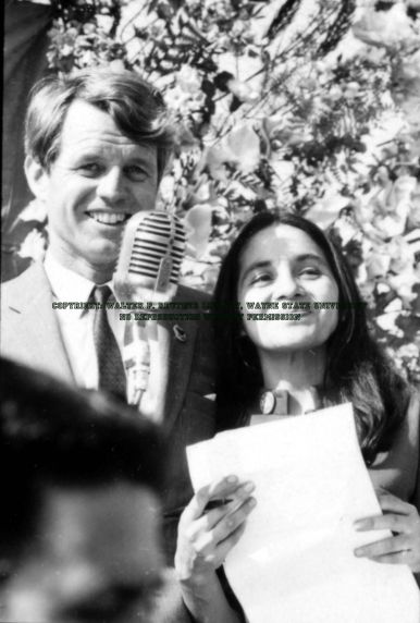 (320) Senator Robert Kennedy and Dolores Huerta