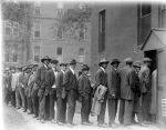 (32120) Draft & Recruitment, Lines, Detroit, 1917-1918