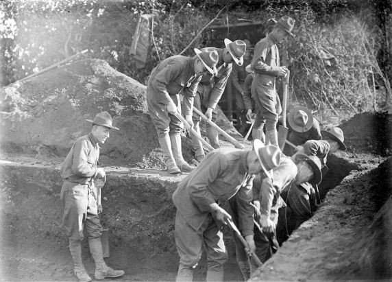 (32167) Army, Training Camp, Trench Building, 1917-1918