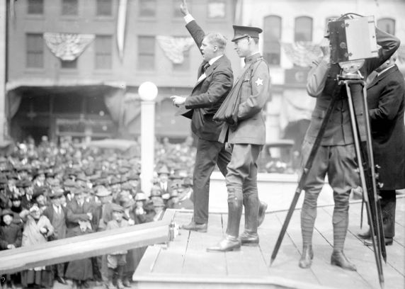 (32195) First World War, Civilian Support, Liberty Loan, Detroit, 1918