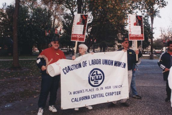 (32461) Justice for Janitors healthcare demonstration, Local 1877, Sacramento CA, 1998