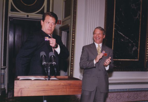 (32487) Executive board meeting, Washington DC, 1997