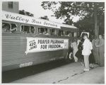 (32693) AFSCME Local 420 members board bus for Prayer Pilgrimage for Freedom, 1957