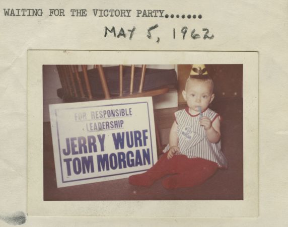 (38570) Baby waits for Jerry Wurf, Tom Morgan Victory, 1962