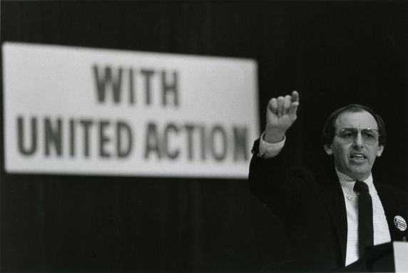 (46768) Stephen Yokich at UAW convention