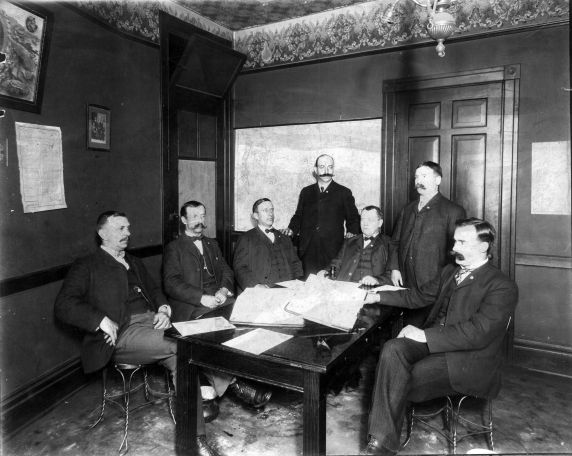 (5163) IWW Members,Organization, Meetings, 1910s