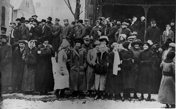 (5227) Akron Rubber Strike, Demonstrations, 1913