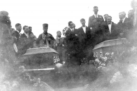 (5744) Colorado Coal Strike, Funerals, 1927