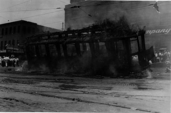 (6589) Strikes, Violence, Street Car Strike, South Omaha, Nebraska, 1935
