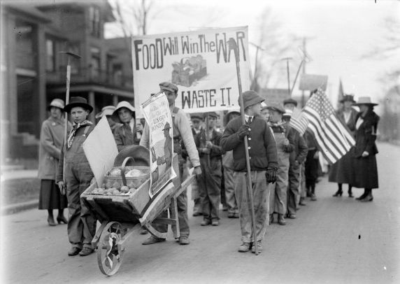 (32201) First World War, Civilian Support, Detroit, 1918