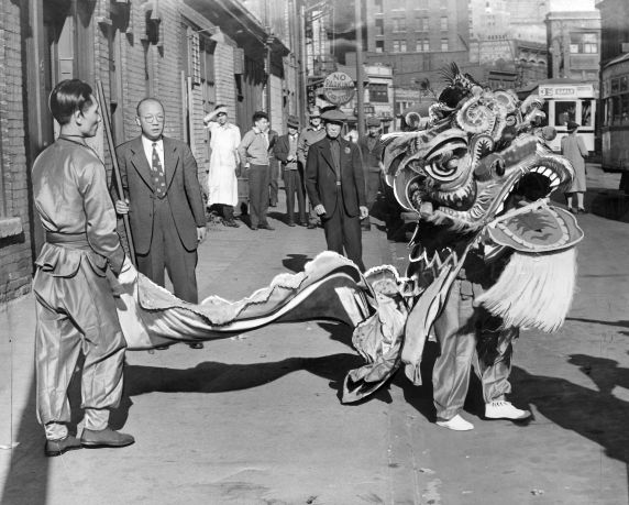 (7821) Ethnic Communities, Chinese, Celebrations, Chinatown, Detroit, 1943