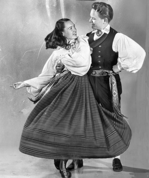 (79666) Ethnic Communities, Estonian, Dance, 1953
