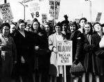 (8404) 1941 Ford Strike, women, Michigan