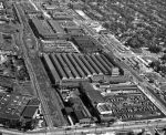 (9194) Buildings, Automobile Factories, Detroit, c. 1940s