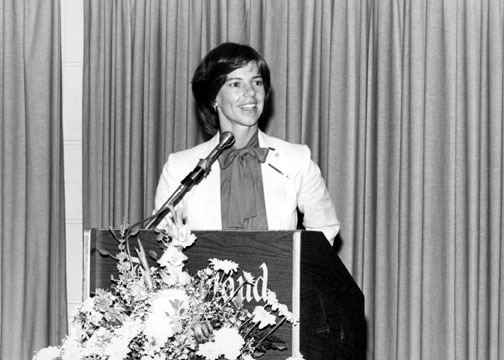 (2121) Bonnie Dunbar, Speaker, 1981 National Convention