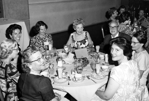 (2187) Winnie and Bud White, Banquet, 1966 National Convention