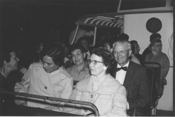 (2424) Twilight Cruise, 1962 National Convention
