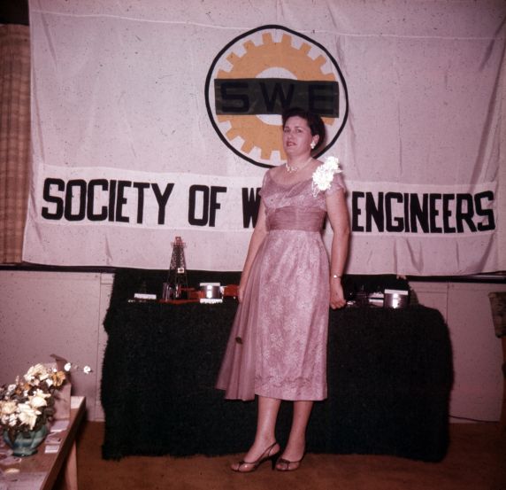 (30906) Attendee, SWE National Convention, Houston, 1957