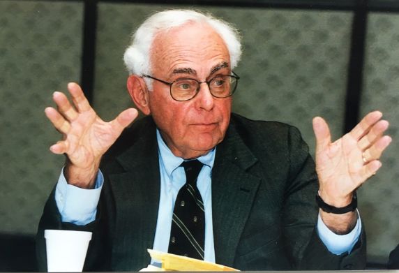 Judge Avern Cohn in 2002